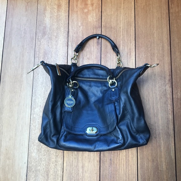 Coach black leather purse GREAT CONDITION - Picture 1 of 5